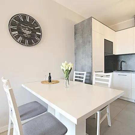 Apartament Apartimento Angel River 9 *